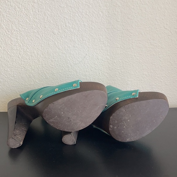 Carlo Cecchini Heels - Picture 3 of 3